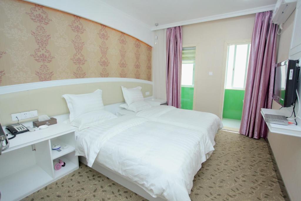 Xinghe Xinfeng Hotel Guangzhou Værelse billede